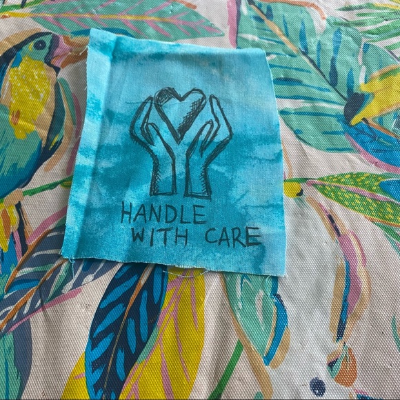 Patch, DIY “Handle with Care” - Picture 4 of 4